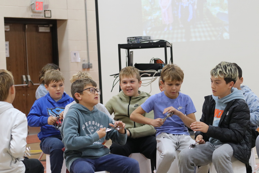 LT Ball 4th grader rehearsing for tonight's performance.  