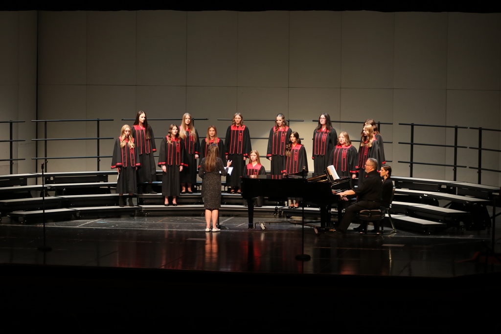 THS Concert Choir.