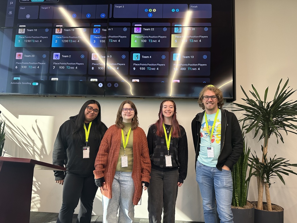 THS Cyber Security class at a hacking competition.  