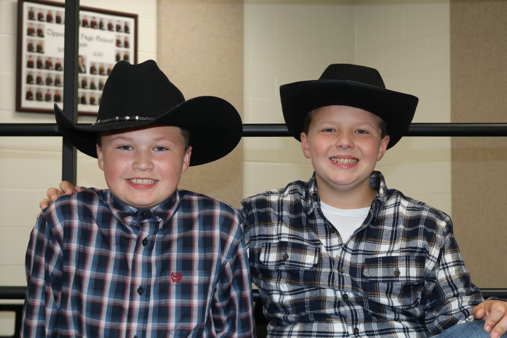 Fourth grade students before their fall performance at the Center for Performing Arts.