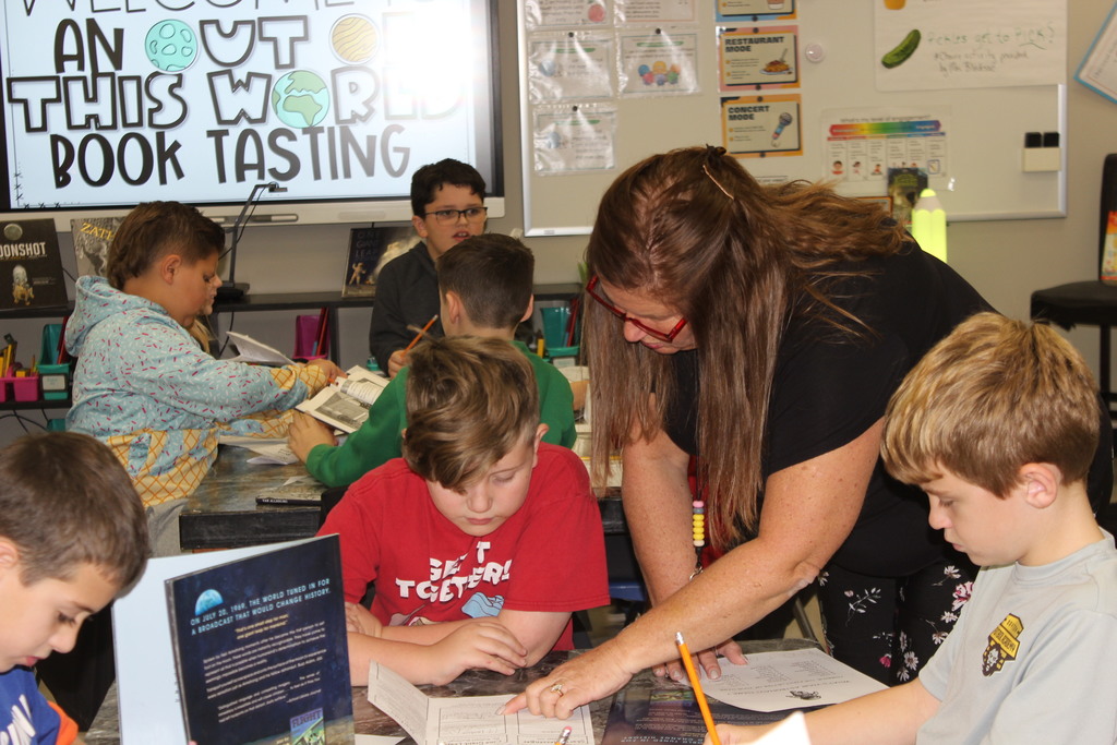 Third graders at the outer space Book Tasting. 