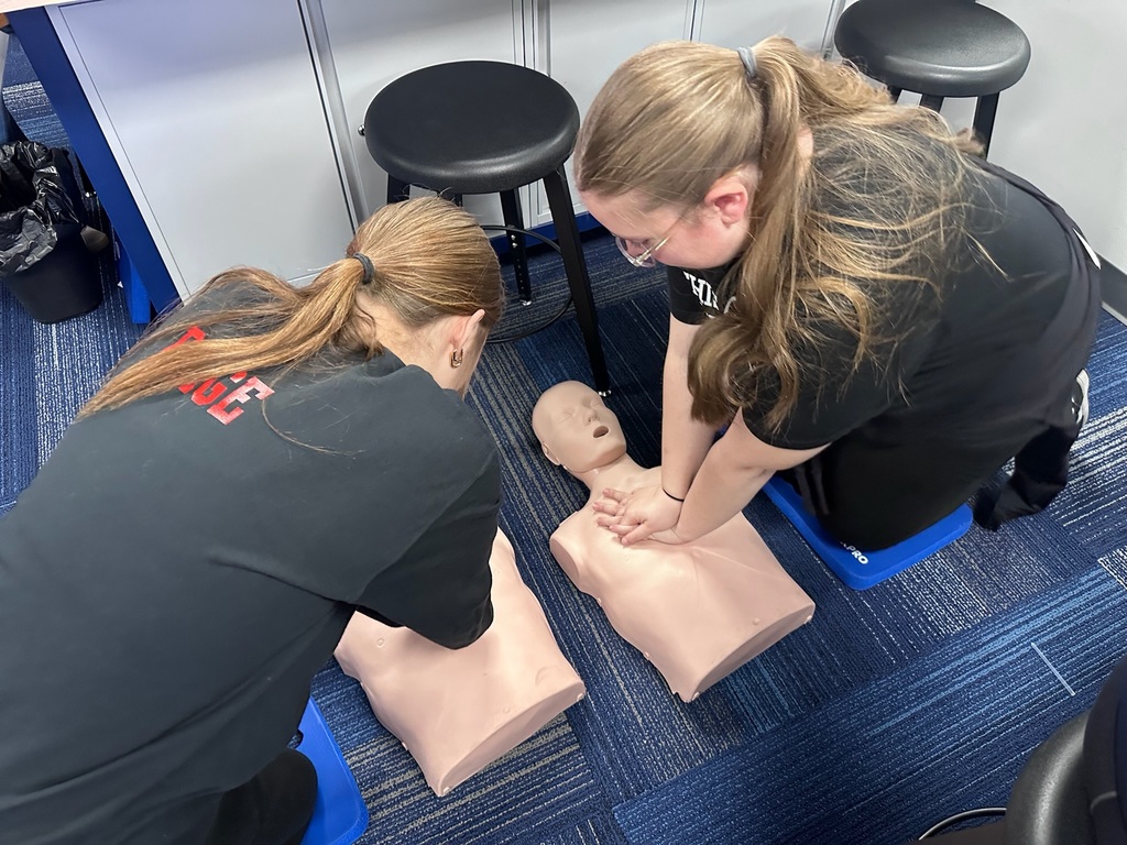 TMS students explore educational and career options at MVCTC.