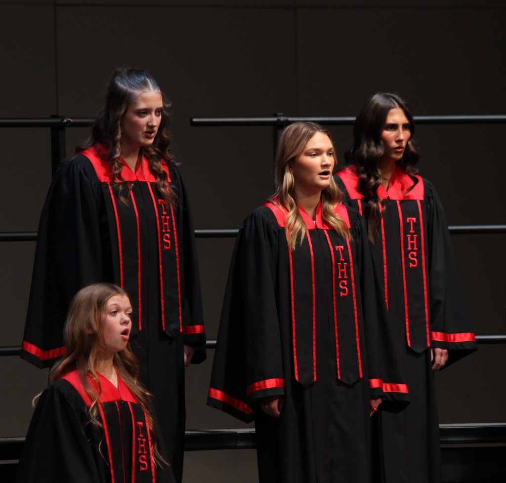 THS choirs perform their holiday concerts.