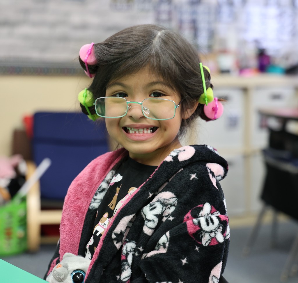 On the 100th day of kindergarten you dress up to look like your future self!