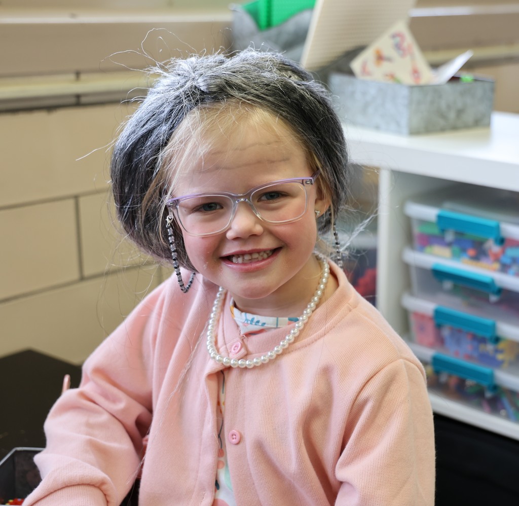 On the 100th day of kindergarten you dress up to look like your future self!