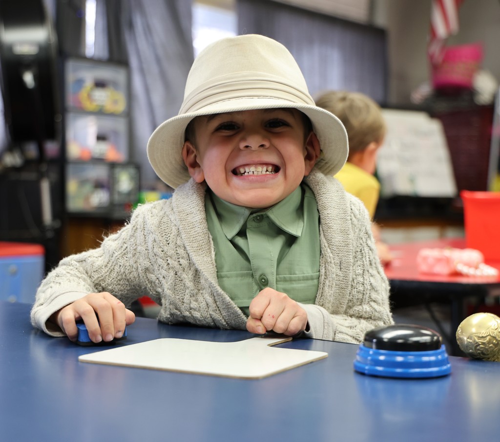 On the 100th day of kindergarten you dress up to look like your future self!