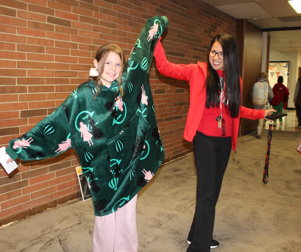 A student "gets celebrated" during Good Morning.  