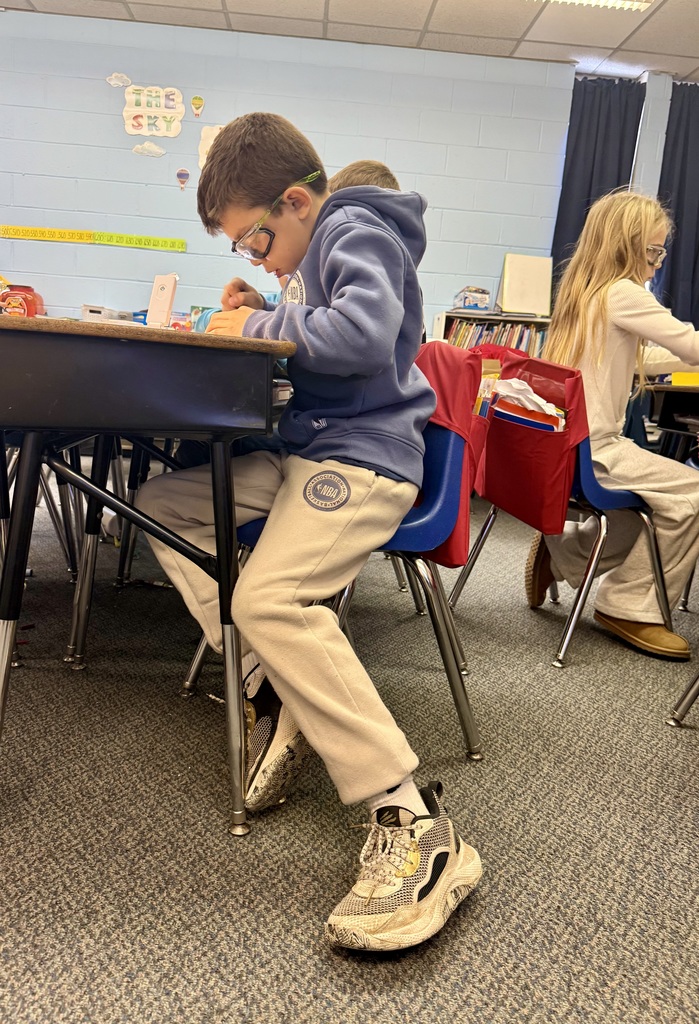 Broadway Elementary students in Jessica Martin's class dig for gold.