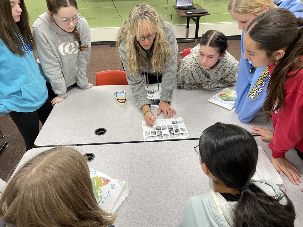 Lunch and Learn at Tippecanoe Middle School. Students learn about the field of dentistry.