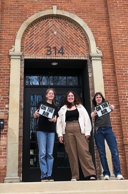 THS students outside WYSO studios.  