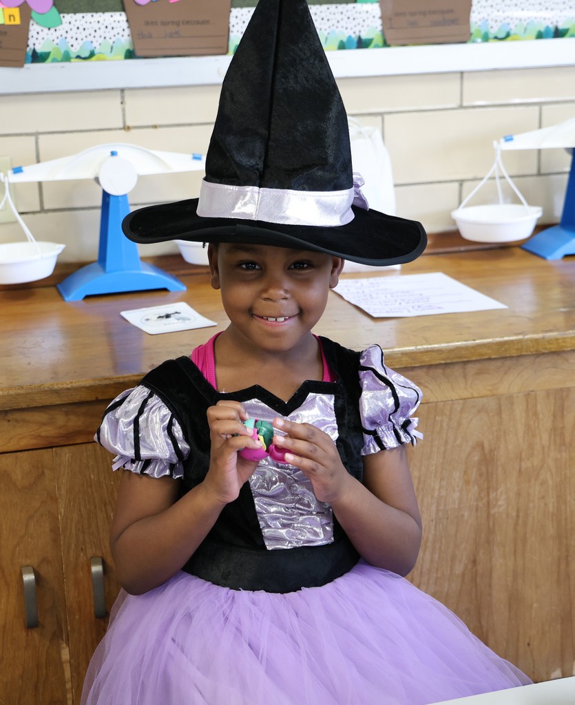 Broadway Elementary kindergarten students dressed as their favorite fairytale character.  