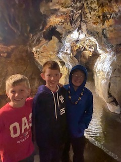 Students stop for a photo while exploring Ohio Caverns.