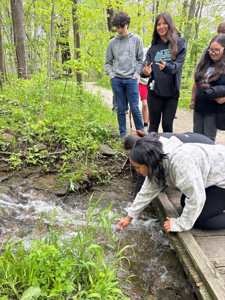 THS students at Stillwater Prairie.