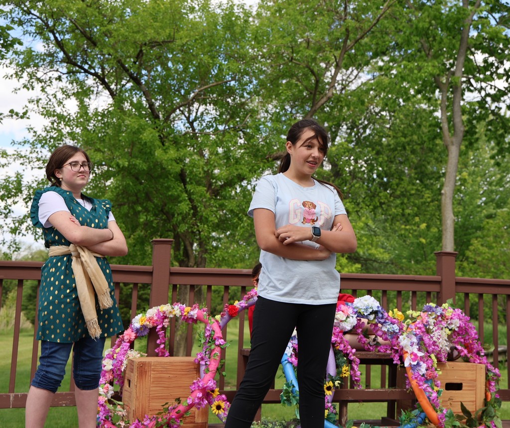 TMS theatre students rehearse their lines for Midsummer's Dream.
