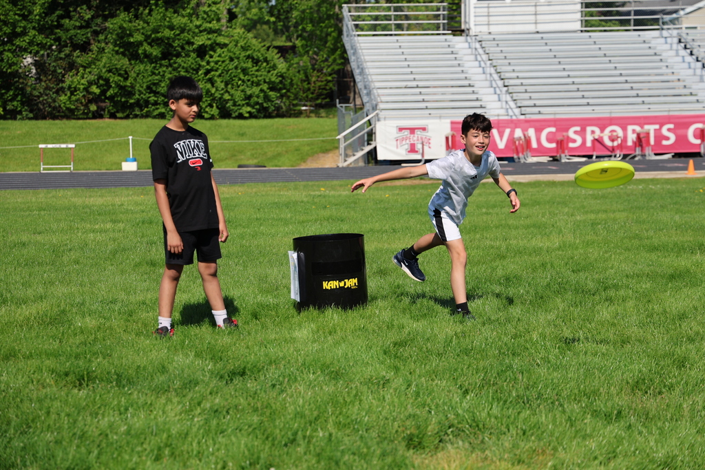 Frisbee action at field day.