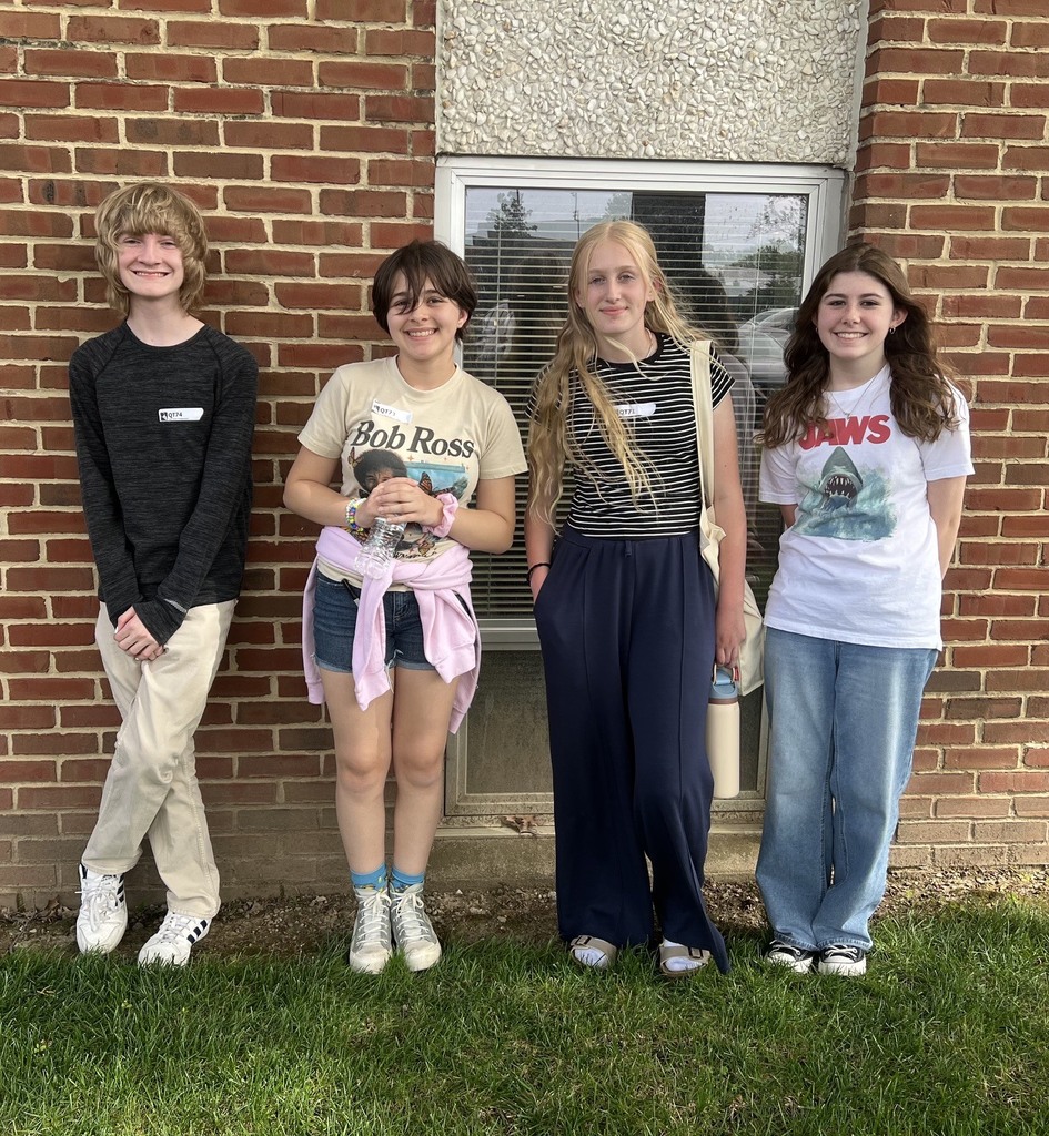 The TMS team poses for a photo at the state competition.