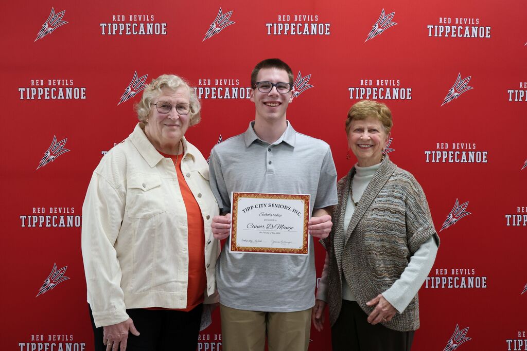 Scholarship recipient poses for a picture with two women from Tipp City Seniors, Inc. 