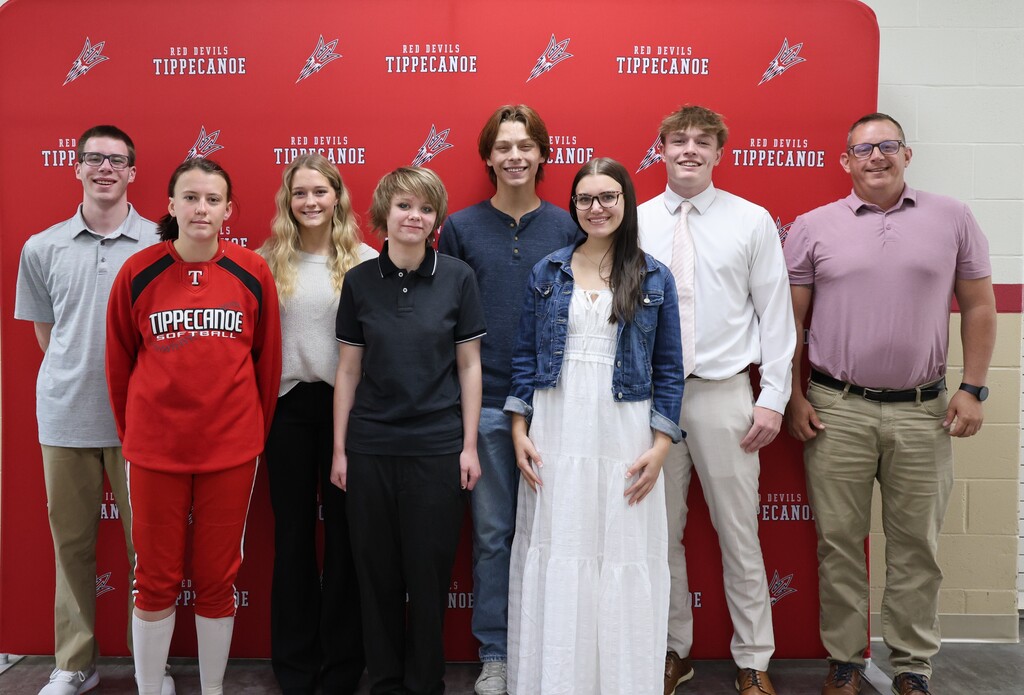 Tipp City Eagles Scholarship winners.
