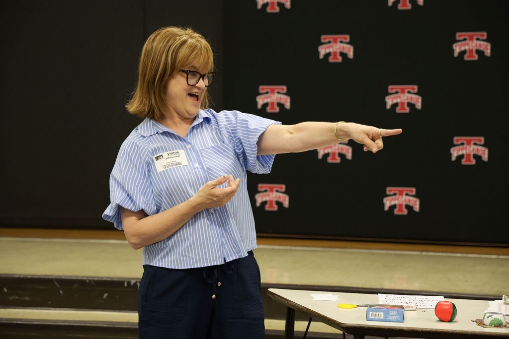The owner of Topsy Turvy spoke with students at L.T. Ball about economics and running a business.