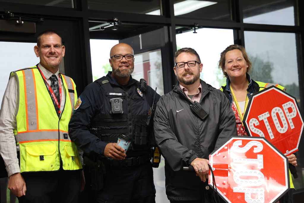 The TMS welcome crew.  