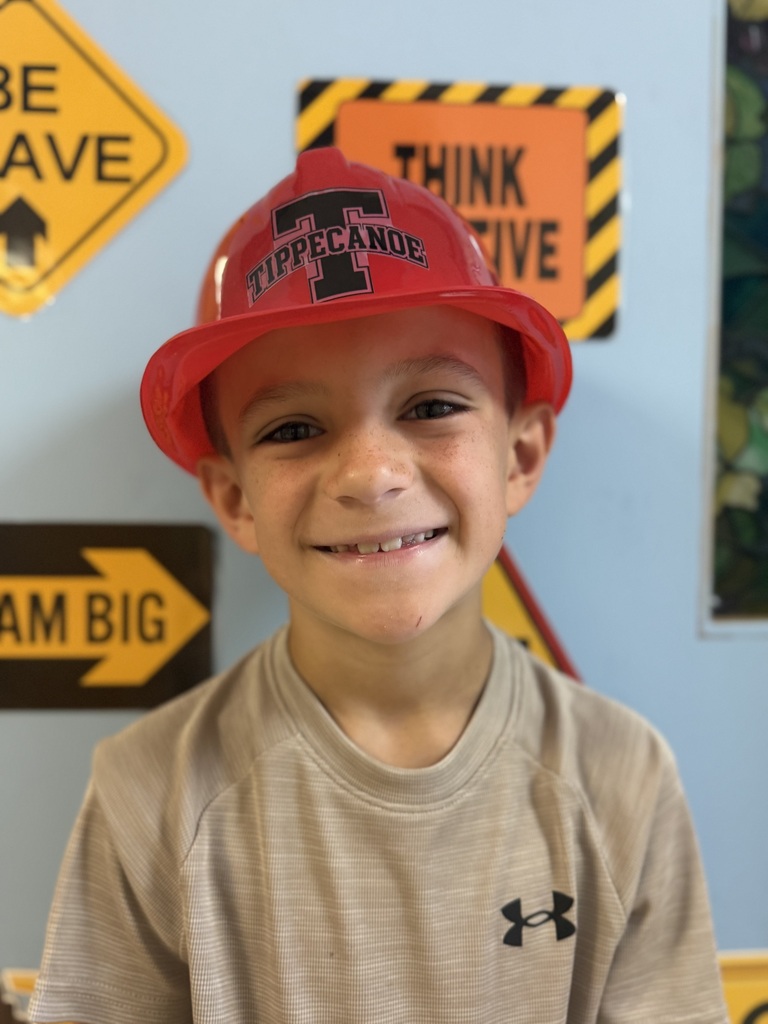 Broadway Elementary students pose with their Tippecanoe hard hat.