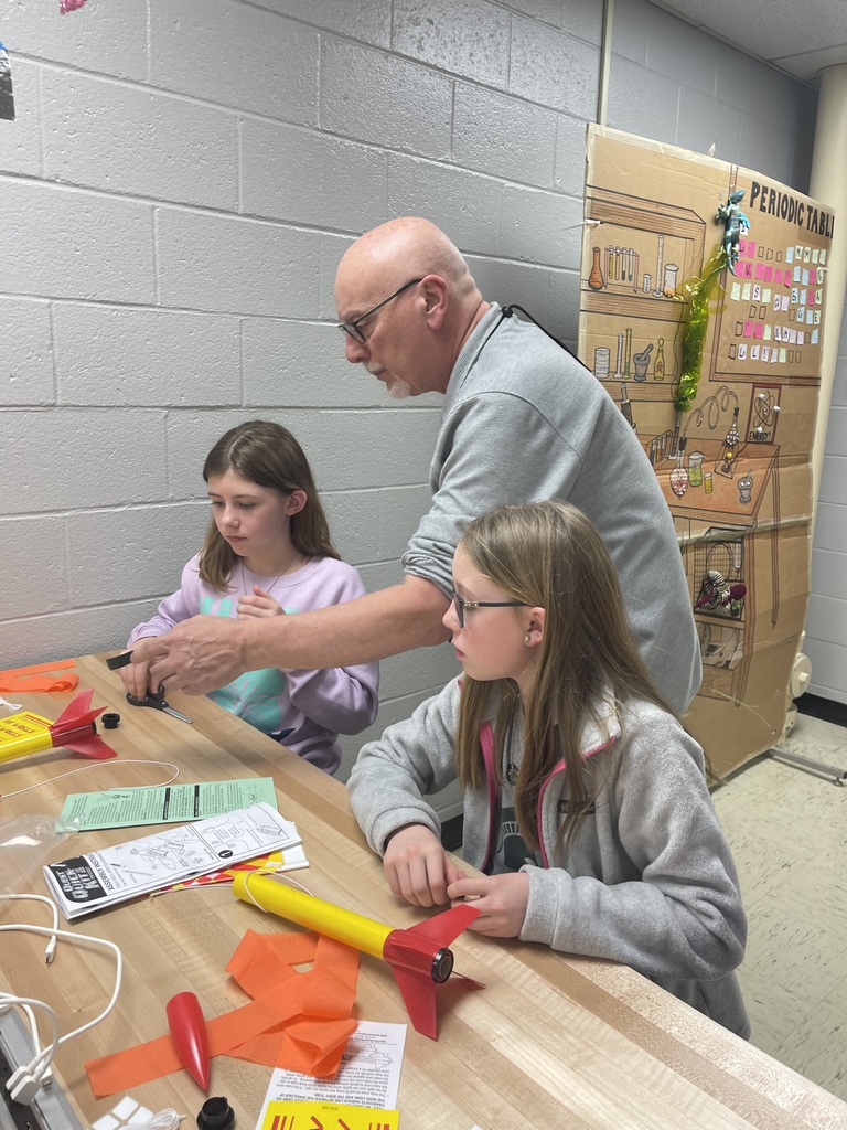 STEM Club builds rockets