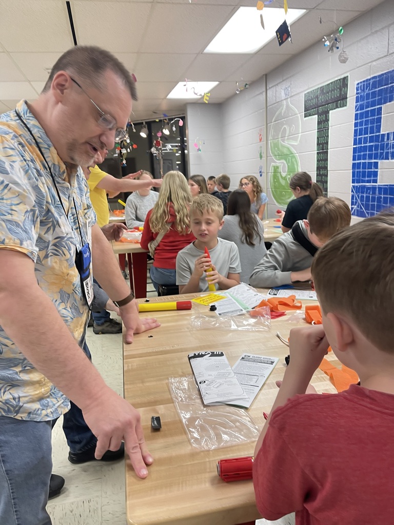 STEM Club builds rockets