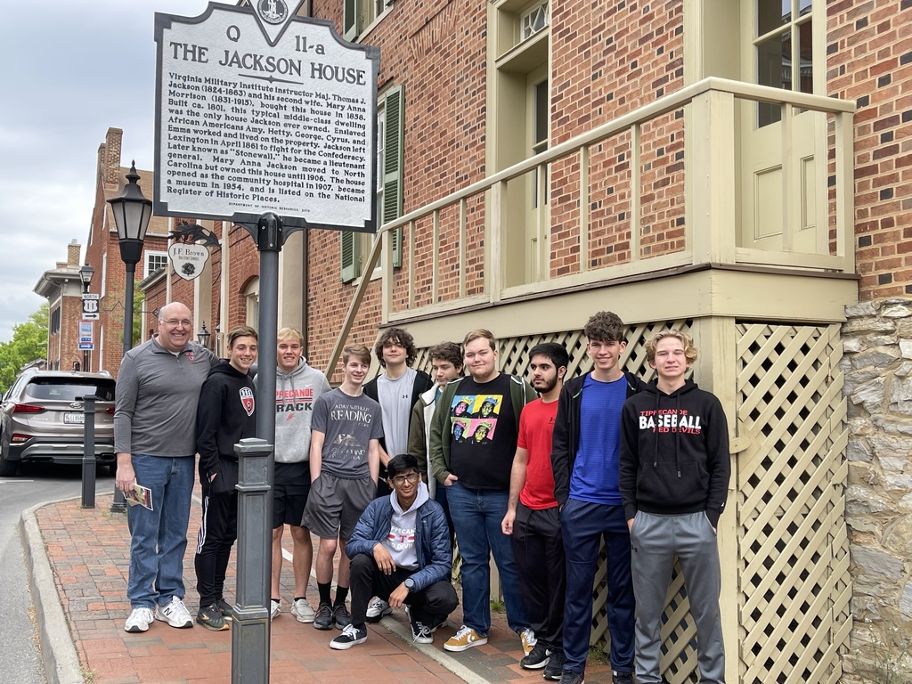 THS Quiz Team inn DC