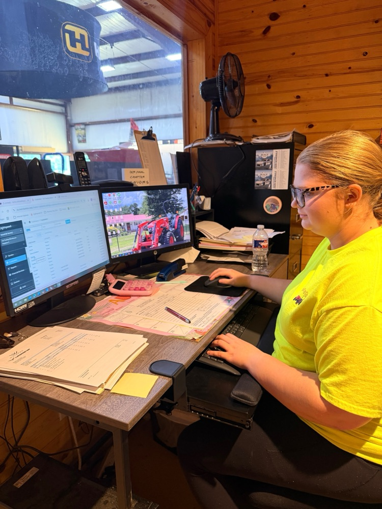 Josie Cox working at Sid’s Trading Co.