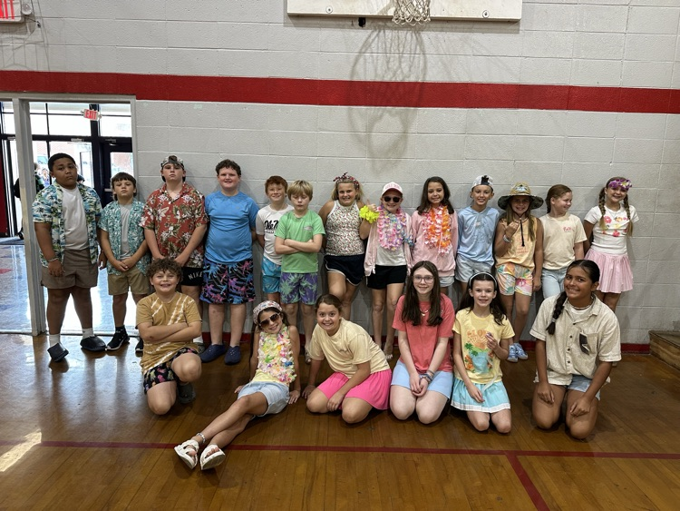 5th Grade surfers