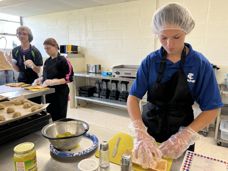 Students Doing Lunch Prep