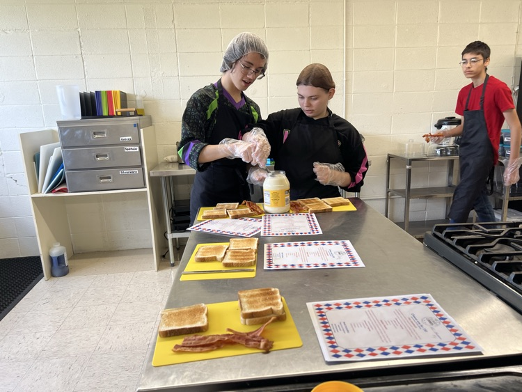 Students Doing Lunch Prep