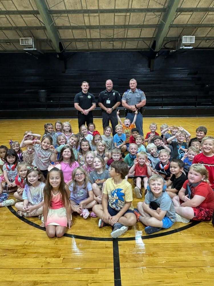 Law Enforcement visits Tishomingo Elementary