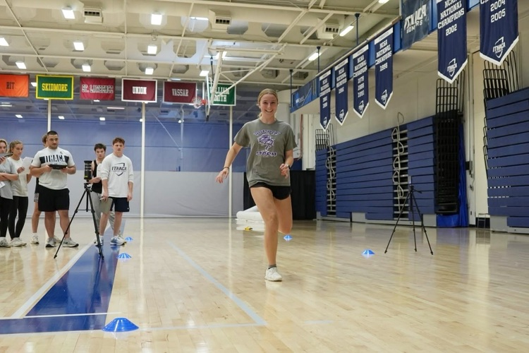 student running in agility test