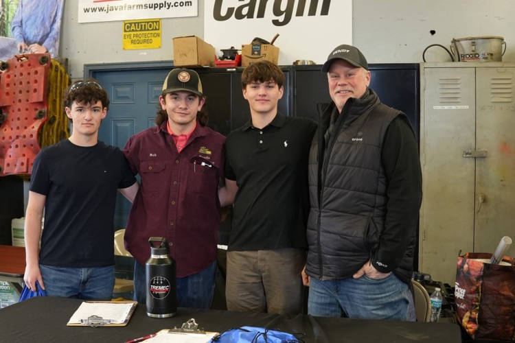 Heavy Equipment students participate in the Education Employment Event, connecting with regional employers.