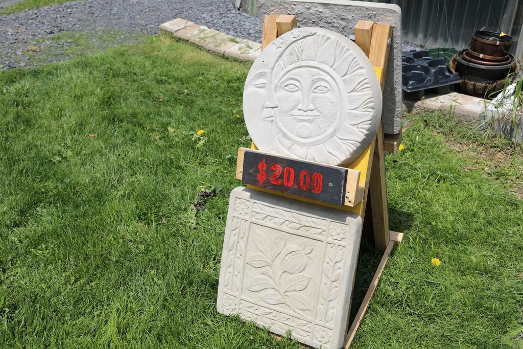 a flagstone priced at 20$