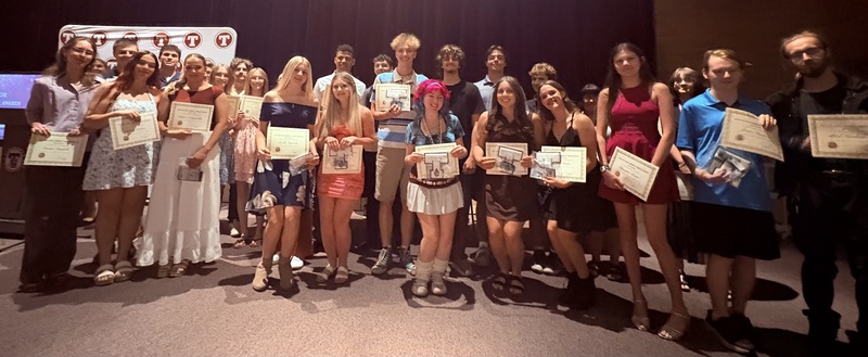 Students pose for a photo at the THS Awards 2026