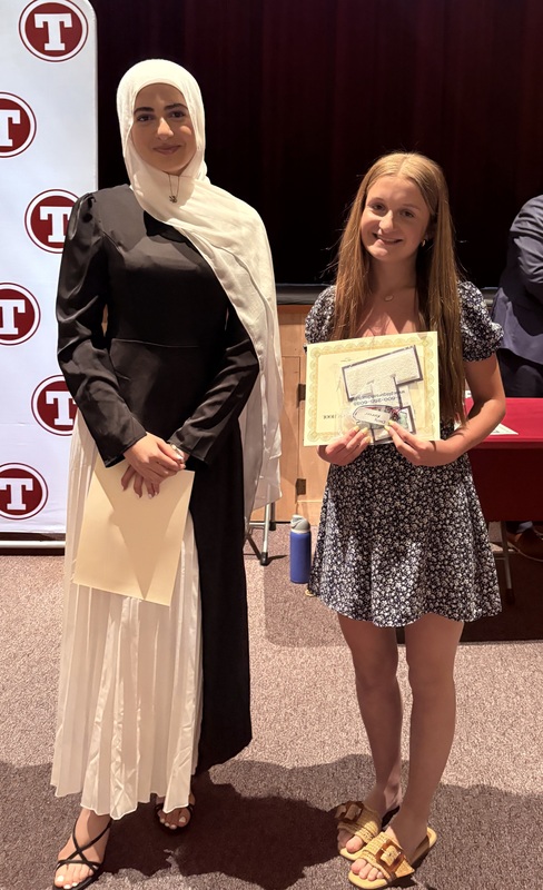 Students pose for a photo at the THS Awards 2026