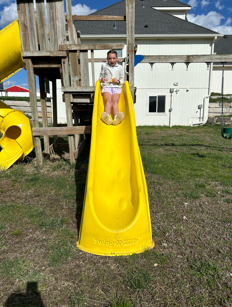 Outside peep