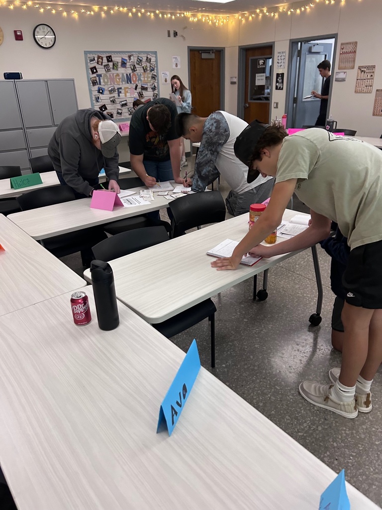 Miss. Overdick and Miss. Hendron's Introduction To Ag class learned about all of the pathways in agriculture and what they have to offer through interactive stations. Students observed insects, identified tools, and look at the internal anatomy of a pig!