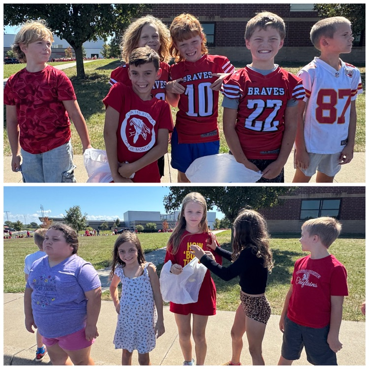 4th Grade Celebrating Spirit Week