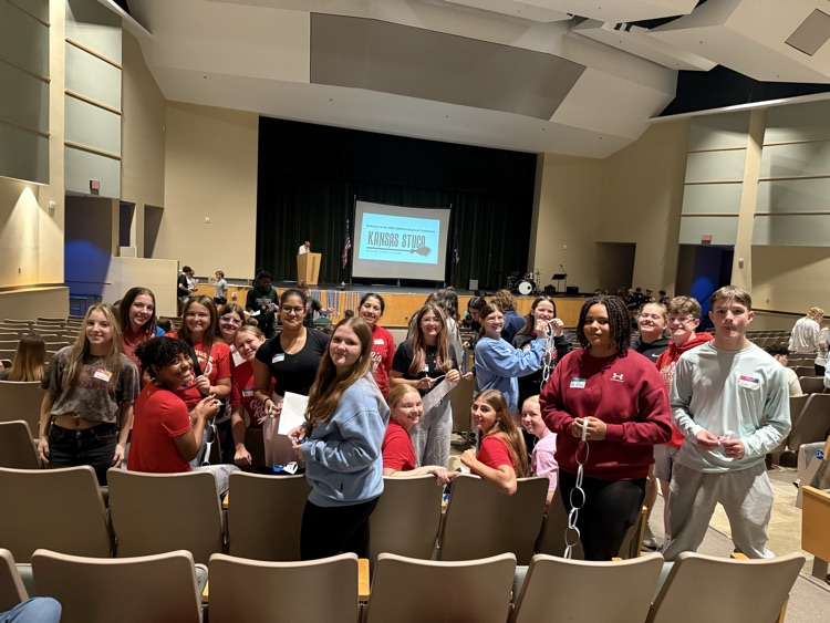 stuco students at LFS at their regional conference 