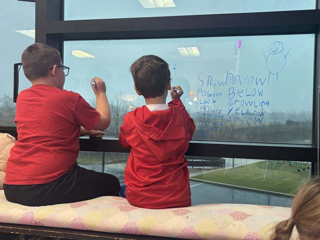 Mrs. Beadle's class practicing spelling