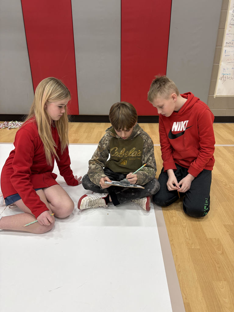 5th grade students reading escape room