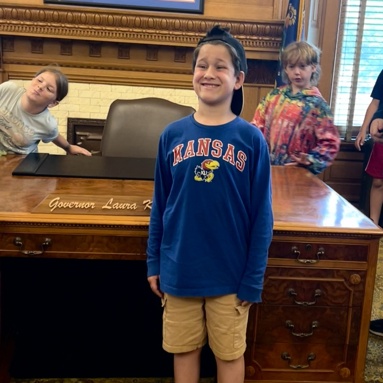 Mrs. Olsen’s & Dennis’s 4th grade class visited the capitol today. 