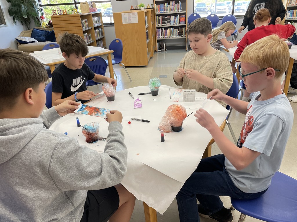 Students enjoyed making colorful bookmarks with bubbles and food coloring! 