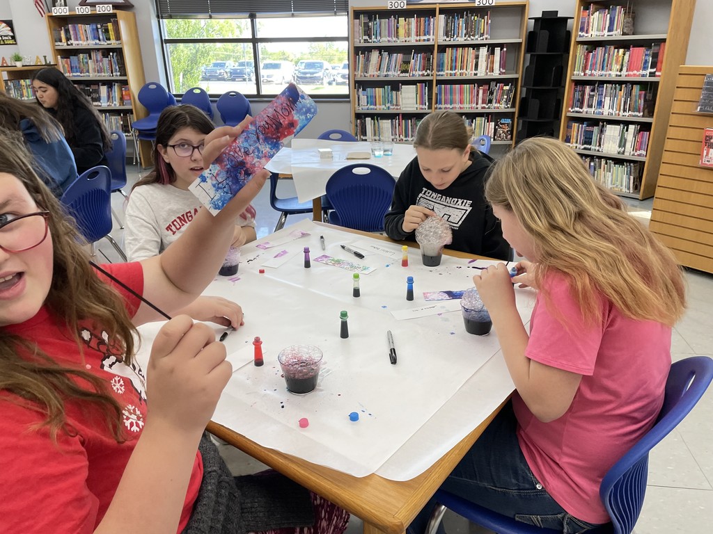Students enjoyed making colorful bookmarks with bubbles and food coloring! 
