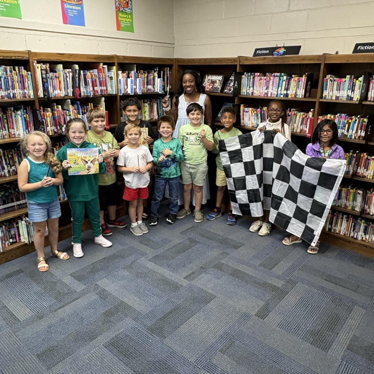 Students & Teachers alike enjoyed "Read-Alouds with Ranecci from RESA" as part of the state's Let's Read, Georgia initiative. Thank you to First District RESA Literacy Coach, Ranecci Hampton, for spending the morning with TCES! 