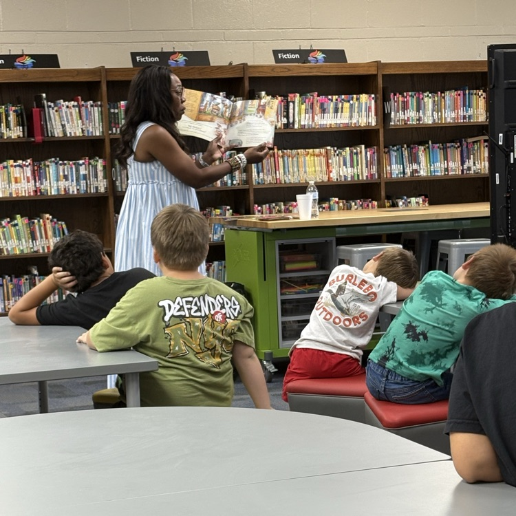 Students & Teachers alike enjoyed "Read-Alouds with Ranecci from RESA" as part of the state's Let's Read, Georgia initiative. Thank you to First District RESA Literacy Coach, Ranecci Hampton, for spending the morning with TCES! 