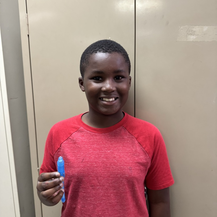 These students in Ms. Paulk’s 5th grade math classes earned a prize for passing 10 iReady lessons!